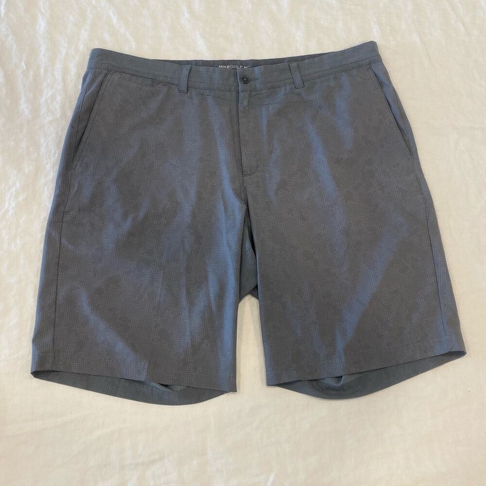 Nike Men's Golf Dri-Fit Modern Fit Short - 38